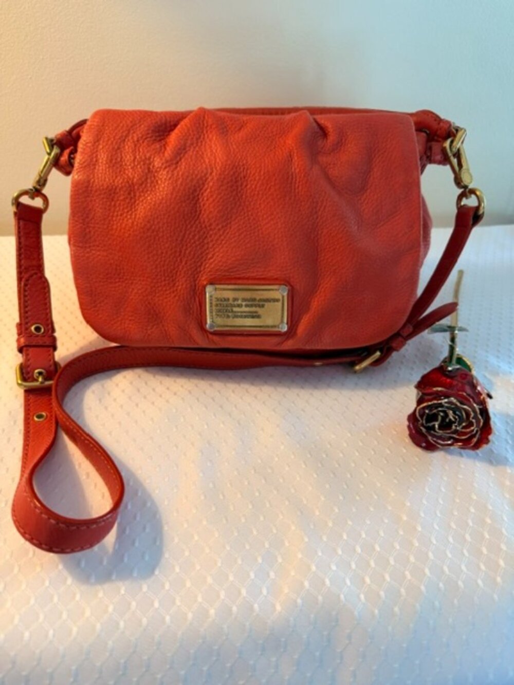 Authentic Marc by Marc Jacobs Classic Q Lil Ukita bag crafted from soft pebbled